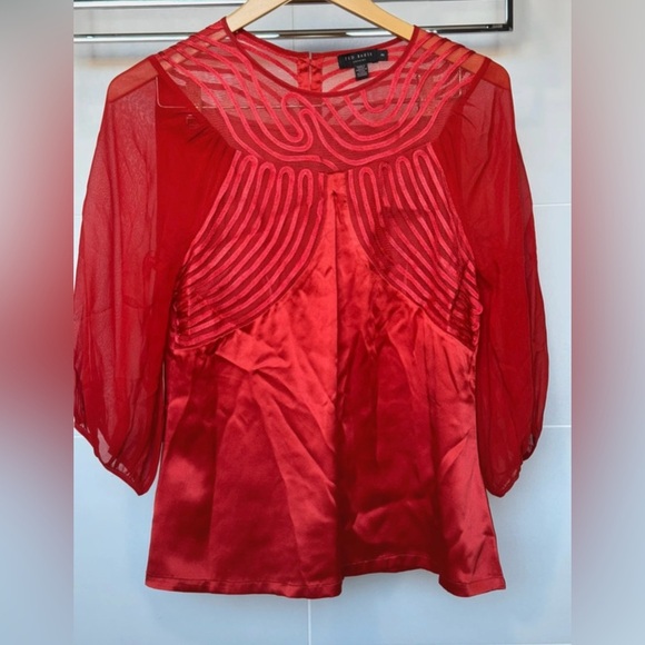 Ted Baker Red Sheer Sleeve Embroidered Satin Blouse Size 2 - Picture 1 of 6